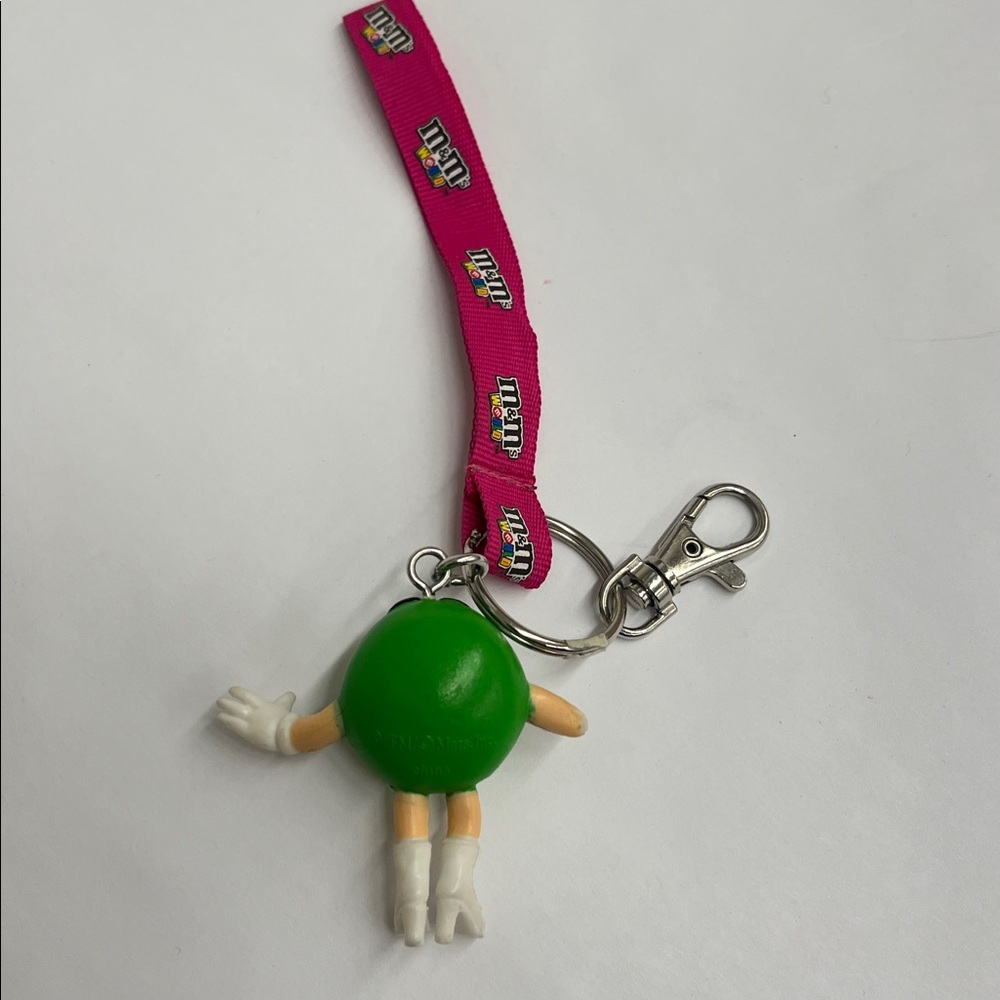 Green M&M keychain - Picture 2 of 2